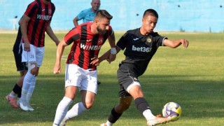 Славия изненада Локо (Пд) в края и записа първа победа в контролите