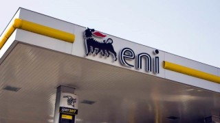 Италианската Eni обмисля заплащане на руския газ в рубли 