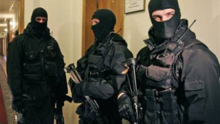 Руски спецове атакуват наша сграда в Москва
