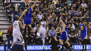 Голдън Стейт разгроми Лос Анджелис Клипърс с 141 113 като гост