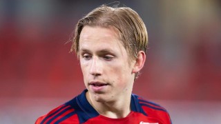 Полузащитникът Давид Сегер който е считан за сигурно ново попълнение