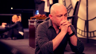 Христо Шопов тръгва на турне