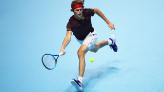 Александър Зверев спечели втората среща от група Борис Бекер на