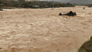 Дванадесет души са загинали в наводнения в Саудитска Арабия