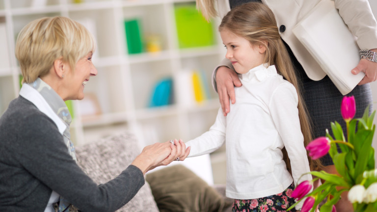 Идея: Държавата да плаща 2/3 от заплатите на бавачките