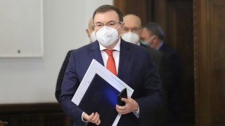 Ангелов не може да накаже директора на болницата в Сандански