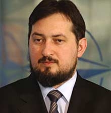 Експремиер на Македония ще види Мадона и МС