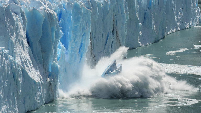 Топенето на леда в Арктика може да предизвика неконтролируемо изменение на климата