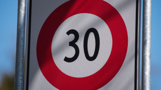 Австрийски пекар хванат 42 пъти поред да нарушава ограниченията за