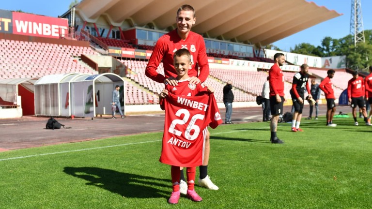 Валентин Антов е детето-чудо в българския футбол