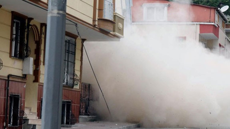  В Истанбул рухна блок