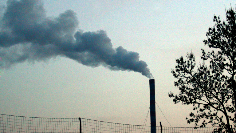Серен диоксид замърси въздуха в Димитровград