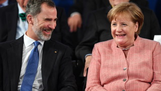 Меркел обяви ескалацията в Близкия изток като въпрос на "война и мир"