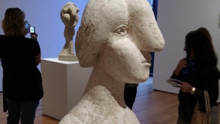 Съд заради бюст на любовницата на Пикасо