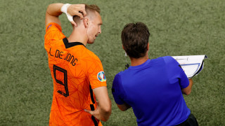 Нападателят на нидерландския национален отбор Люк де Йонг приключи с участието