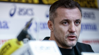 Бившият треньор на Левски Станислав Генчев отрече да е