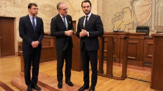 Председателят на Върховния касационен съд Лозан Панов призова колегите си