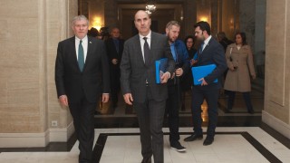 ГЕРБ се регистрираха първи в ЦИК