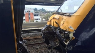18 ранени при влакова катастрофа в Плимут