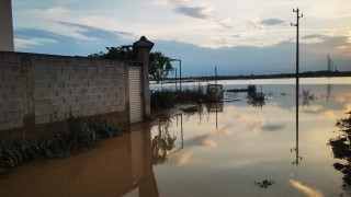 Строителните фирми да предоставят под наем още техника за разчистването