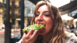 Авокадо тостът - как да го превърнем в нещо повече от скучен сандвич
