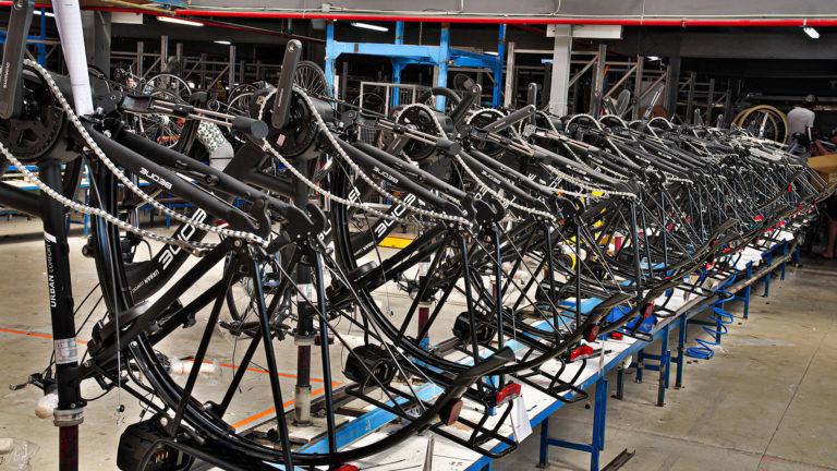 Пловдивският производител на велосипеди Лидер-96 ще строи нов завод за