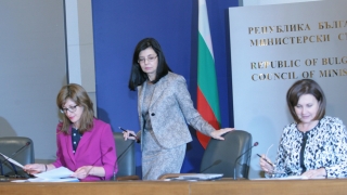 Властта с оптимизъм и хладнокръвие приема новия евродоклад