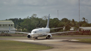 Air Serbia продаде най стария в Европа самолет Boeing 737 300 Самолетът