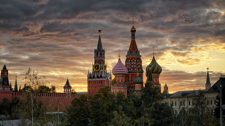 Кремъл към Великобритания: Няма да си променяме поведението