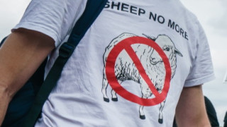 Ново изследване показва че крайнодесни екстремисти печелят нови последователи и влияние чрез