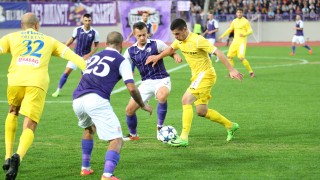 Честите чистки комбинирани с мащабни селекции на Герена вкараха Левски