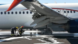 Самолет кацна с горящи гуми