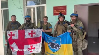 В събота сутринта в украинските социални мрежи се разпространи видео