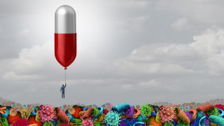 Истината за антибиотиците и супербактериите