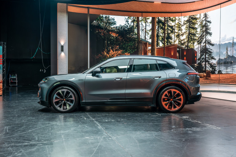 Porsche Cayenne Electric