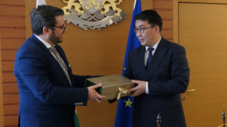 България и Монголия ще разширят контактите си в търговията и аграрните науки