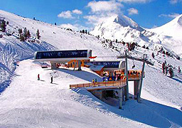 Асоциация по ски открива изложба