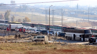 Десетки жертви на атентат срещу автобусен конвой с евакуирани в Сирия 