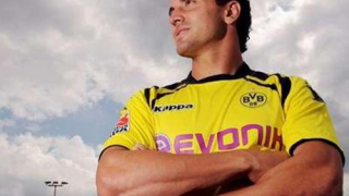 Пуснаха Рангелов, за да подпише с Макаби