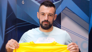 Левски подписа договор с черногорския вратар Милан Миятович Срокът на