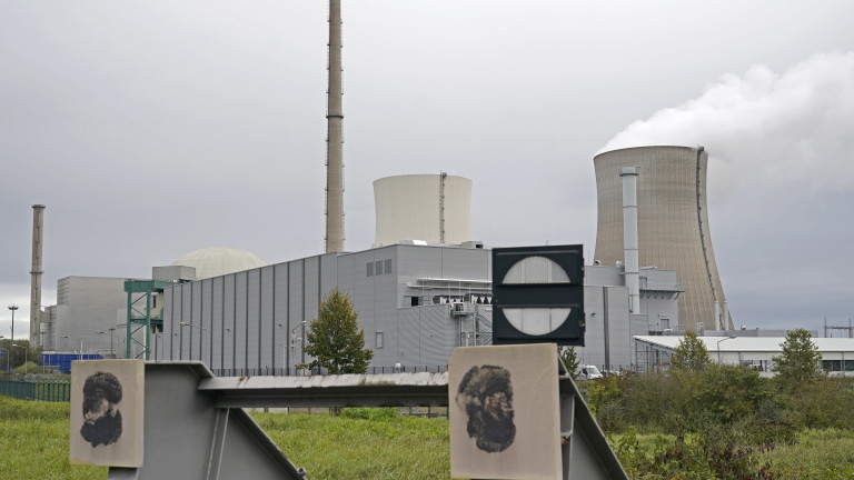 Германия затваря една от седемте си ядрени централи като част