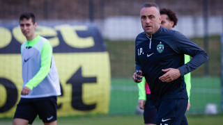 Завърналият се начело на Лудогорец треньор Ивайло Петев най вероятно ще