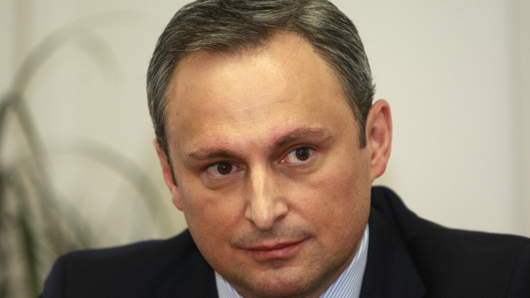 БНБ предлага шефа на Фонда за гарантиране на влоговете да замести подуправителя Димитър Костов