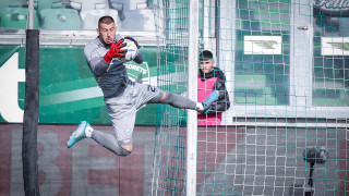 След кадровите проблеми за Младен Кръстаич преди мачовете с Черна