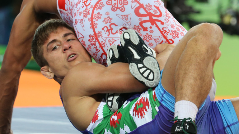 Новачков няма да се бори в олимпийска категория, Дубов ще участва в квалификациите до 65 кг