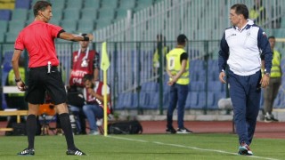 Националният селекционер Петър Хубчев умува върху няколко промени в своя