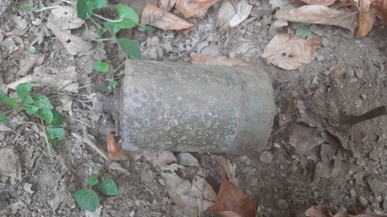Военнослужещи от Сухопътните войски унищожиха невзривен боеприпас, открит в района