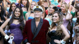 Кристал Хефнър за Хю Хефнър - какъв е бил сексът с основателя на Playboy