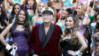 Очевидно Кристал Хефнър е решила да разкрие абсолютно всичко за