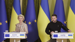 Президентът на Украйна Володимир Зеленски и председателят на Европейската комисия